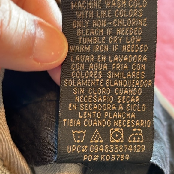 Men’s Axist tan dress pants. 40x30. Lightweight flat front pockets front/back - Picture 7 of 10